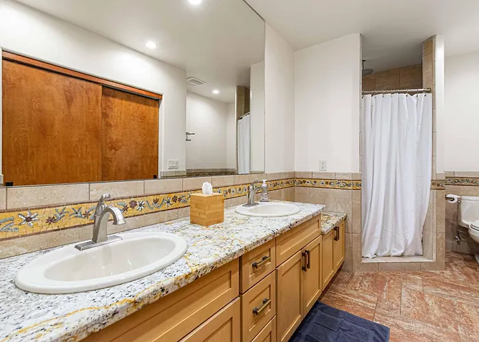 Hébergement de vacances Luxury With 75' Lap Pool, Hot Tub & Breathtaking Vortex Views Sedona