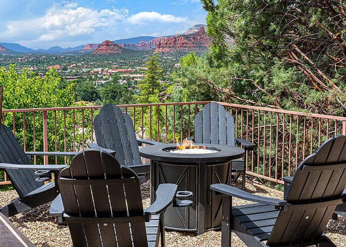 Luxury With 75' Lap Pool, Hot Tub & Breathtaking Vortex Views Sedona