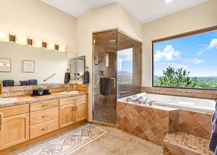 Luxury With 75' Lap Pool, Hot Tub & Breathtaking Vortex Views