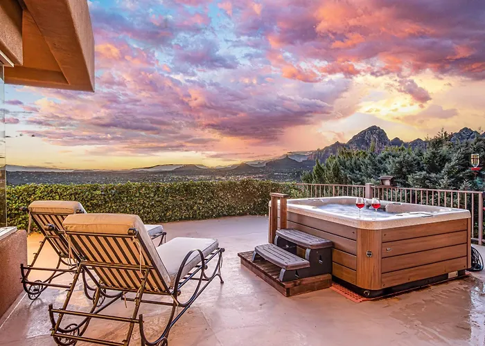 Luxury With 75' Lap Pool, Hot Tub & Breathtaking Vortex Views * Sedona